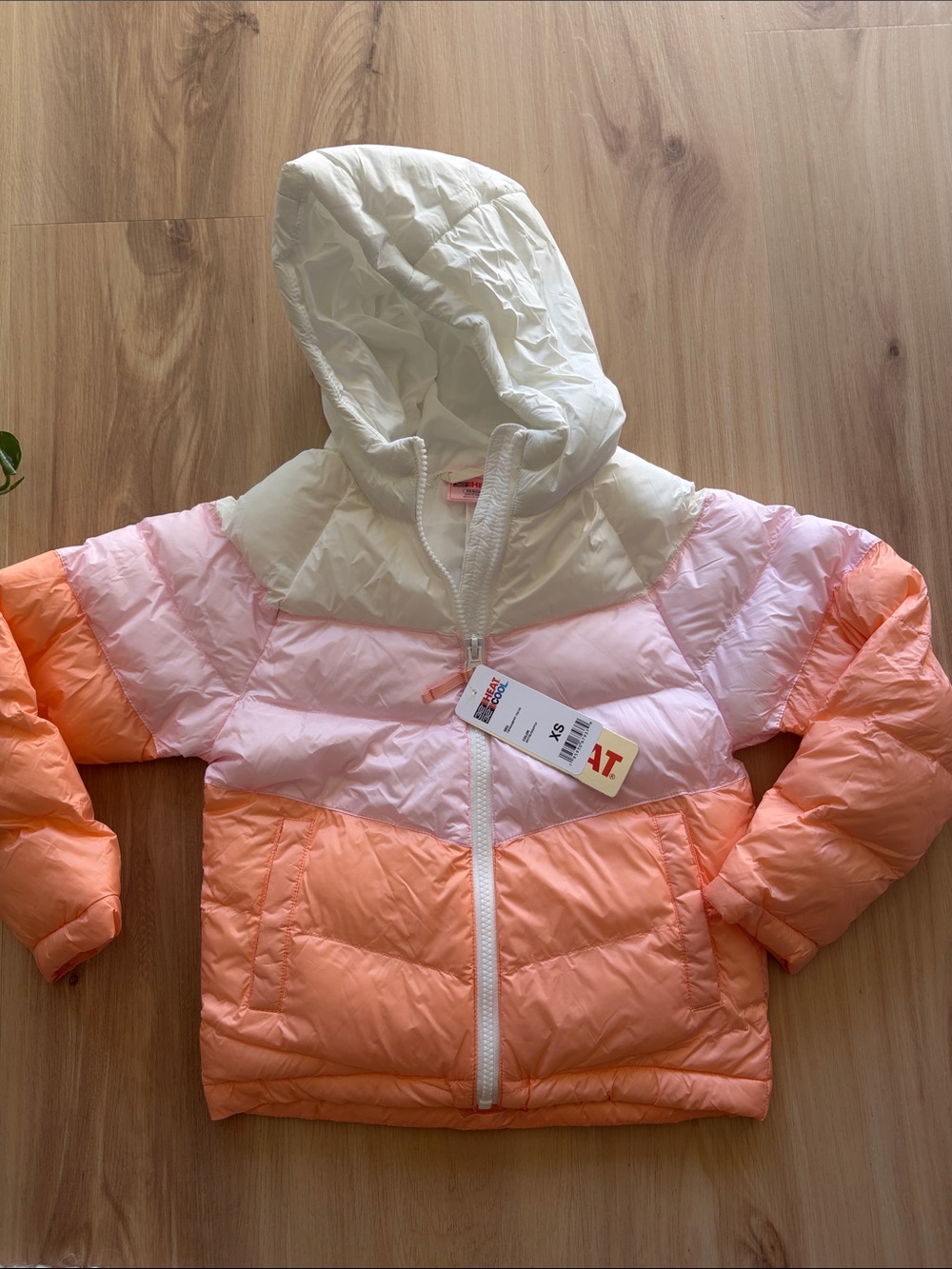NWT 32 Degrees Kid’s Colorblock Puffer Jacket in Cream, Pink & Peach